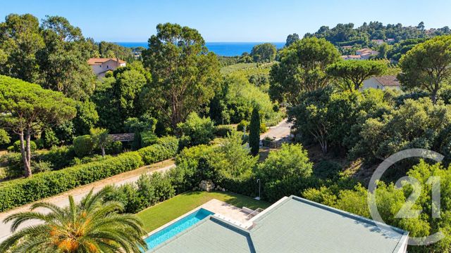 Maison &agrave; vendre - 7 pi&egrave;ces - 220 m2 - La Croix Valmer - 83 - PROVENCE-ALPES-COTE-D-AZUR