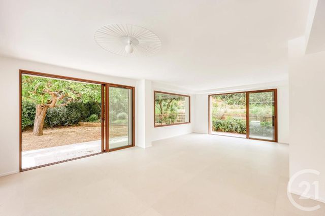 Maison &agrave; vendre - 7 pi&egrave;ces - 220 m2 - La Croix Valmer - 83 - PROVENCE-ALPES-COTE-D-AZUR
