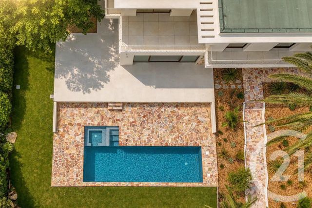 Maison &agrave; vendre - 7 pi&egrave;ces - 220 m2 - La Croix Valmer - 83 - PROVENCE-ALPES-COTE-D-AZUR
