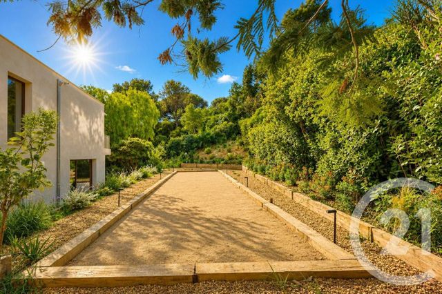 Maison &agrave; vendre - 7 pi&egrave;ces - 220 m2 - La Croix Valmer - 83 - PROVENCE-ALPES-COTE-D-AZUR