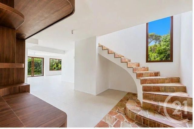 Maison &agrave; vendre - 7 pi&egrave;ces - 220 m2 - La Croix Valmer - 83 - PROVENCE-ALPES-COTE-D-AZUR