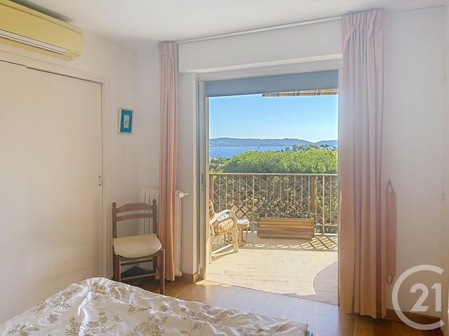 Maison &agrave; vendre - 7 pi&egrave;ces - 200 m2 - Cavalaire Sur Mer - 83 - PROVENCE-ALPES-COTE-D-AZUR