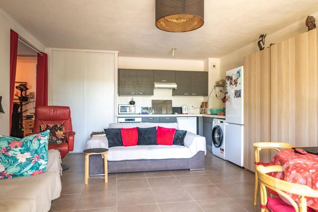 Appartement T2 &agrave; vendre - 2 pi&egrave;ces - 50,31 m2 - Cavalaire Sur Mer - 83 - PROVENCE-ALPES-COTE-D-AZUR