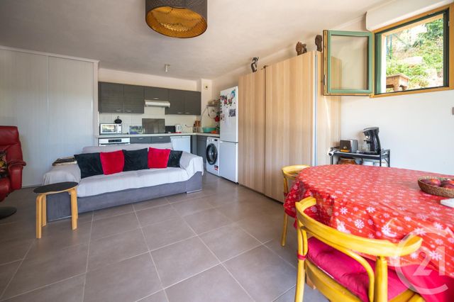 Appartement T2 &agrave; vendre - 2 pi&egrave;ces - 50,31 m2 - Cavalaire Sur Mer - 83 - PROVENCE-ALPES-COTE-D-AZUR