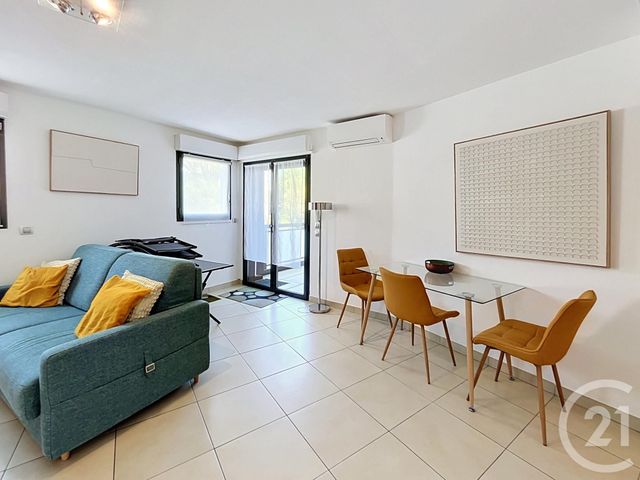Appartement T2 &agrave; vendre - 2 pi&egrave;ces - 47,30 m2 - Cavalaire Sur Mer - 83 - PROVENCE-ALPES-COTE-D-AZUR