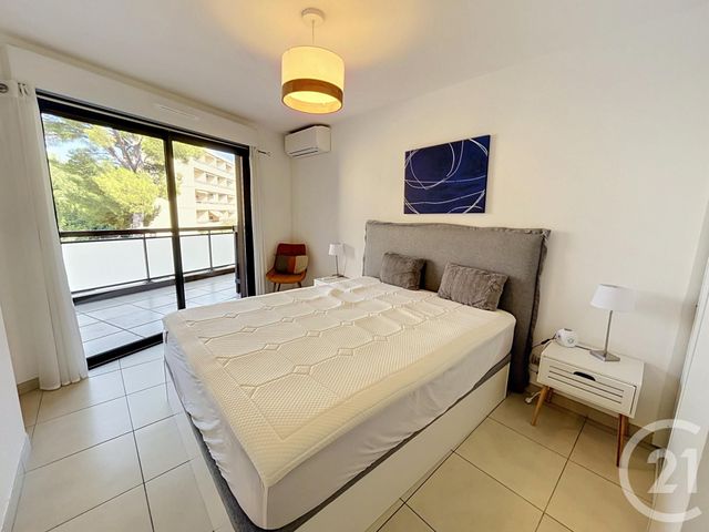 Appartement T2 &agrave; vendre - 2 pi&egrave;ces - 47,30 m2 - Cavalaire Sur Mer - 83 - PROVENCE-ALPES-COTE-D-AZUR