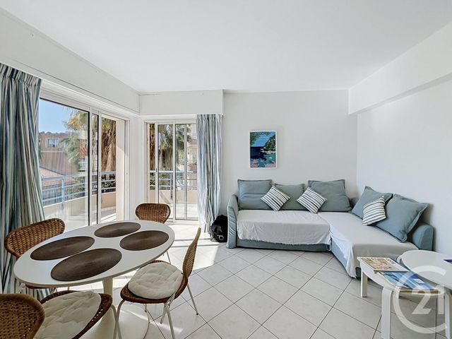 Appartement T3 &agrave; vendre - 3 pi&egrave;ces - 66,88 m2 - Cavalaire Sur Mer - 83 - PROVENCE-ALPES-COTE-D-AZUR