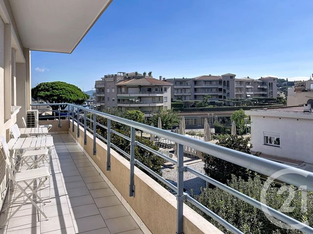Appartement T3 &agrave; vendre - 3 pi&egrave;ces - 66,88 m2 - Cavalaire Sur Mer - 83 - PROVENCE-ALPES-COTE-D-AZUR
