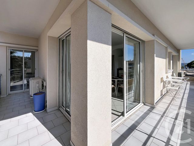 Appartement T3 &agrave; vendre - 3 pi&egrave;ces - 66,88 m2 - Cavalaire Sur Mer - 83 - PROVENCE-ALPES-COTE-D-AZUR