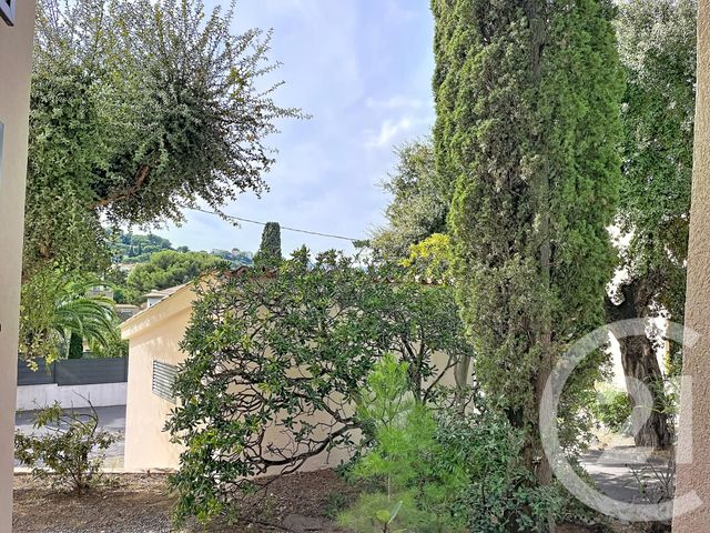 Appartement T2 &agrave; vendre - 2 pi&egrave;ces - 48,65 m2 - Cavalaire Sur Mer - 83 - PROVENCE-ALPES-COTE-D-AZUR