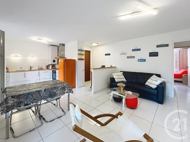 Appartement T2 &agrave; vendre - 2 pi&egrave;ces - 48,65 m2 - Cavalaire Sur Mer - 83 - PROVENCE-ALPES-COTE-D-AZUR