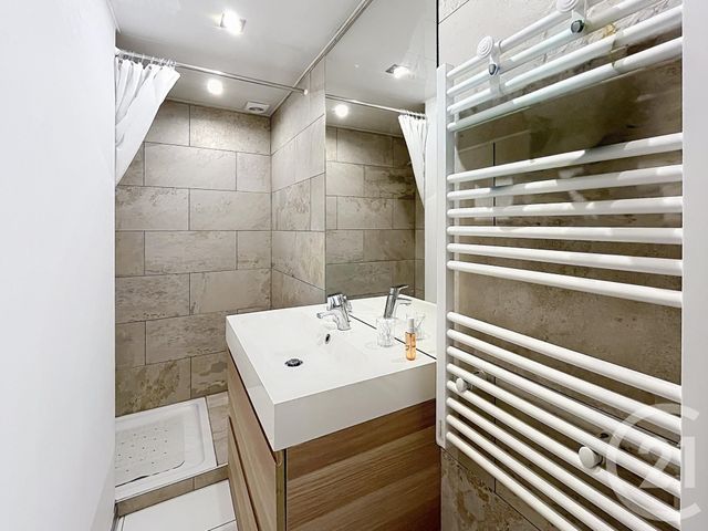 Appartement T2 &agrave; vendre - 2 pi&egrave;ces - 48,65 m2 - Cavalaire Sur Mer - 83 - PROVENCE-ALPES-COTE-D-AZUR