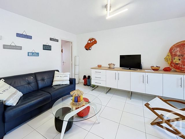 Appartement T2 &agrave; vendre - 2 pi&egrave;ces - 48,65 m2 - Cavalaire Sur Mer - 83 - PROVENCE-ALPES-COTE-D-AZUR