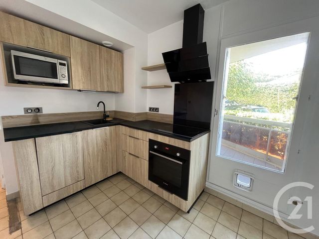 Appartement T2 &agrave; vendre - 2 pi&egrave;ces - 35 m2 - Cavalaire Sur Mer - 83 - PROVENCE-ALPES-COTE-D-AZUR