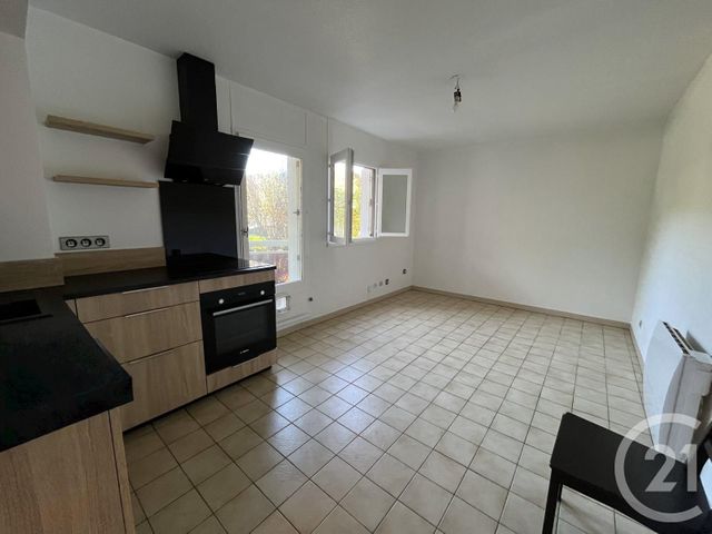 Appartement T2 &agrave; vendre - 2 pi&egrave;ces - 35 m2 - Cavalaire Sur Mer - 83 - PROVENCE-ALPES-COTE-D-AZUR