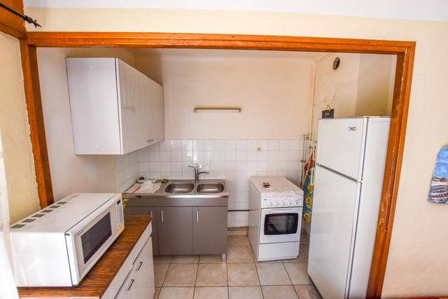 Maison à vendre - 5 pièces - 177 m2 - La Croix Valmer - 83 - PROVENCE-ALPES-COTE-D-AZUR