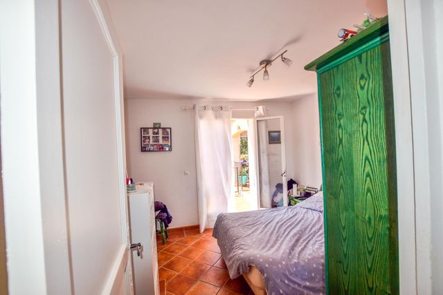 Maison à vendre - 5 pièces - 177 m2 - La Croix Valmer - 83 - PROVENCE-ALPES-COTE-D-AZUR