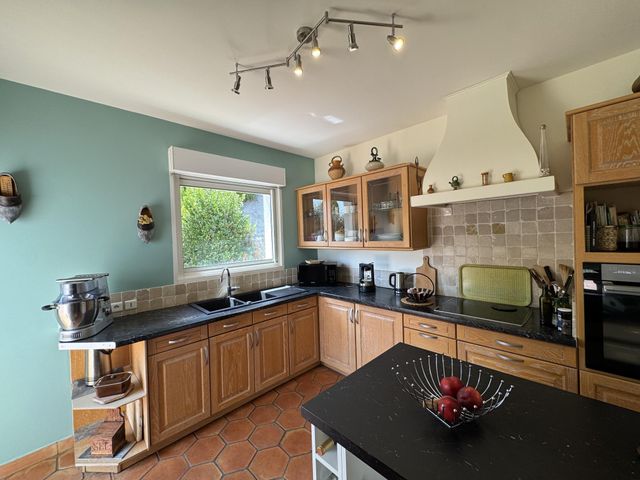 Maison à vendre - 6 pièces - 165 m2 - Cavalaire Sur Mer - 83 - PROVENCE-ALPES-COTE-D-AZUR