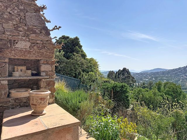 Maison &agrave; vendre - 5 pi&egrave;ces - 160 m2 - Cavalaire Sur Mer - 83 - PROVENCE-ALPES-COTE-D-AZUR