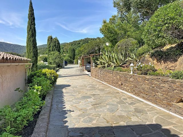 Maison &agrave; vendre - 5 pi&egrave;ces - 160 m2 - Cavalaire Sur Mer - 83 - PROVENCE-ALPES-COTE-D-AZUR