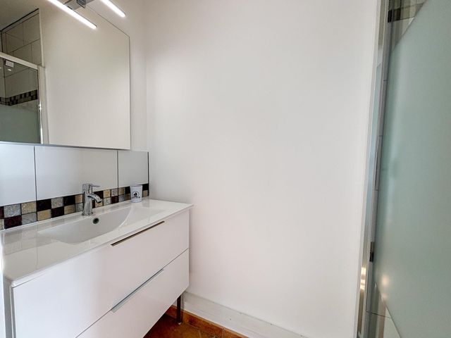 Maison à vendre - 6 pièces - 151 m2 - Cavalaire Sur Mer - 83 - PROVENCE-ALPES-COTE-D-AZUR