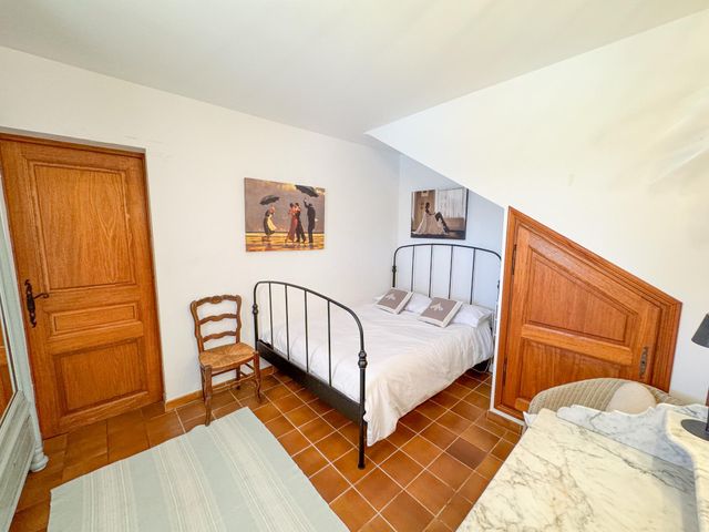 Maison à vendre - 7 pièces - 165 m2 - Cavalaire Sur Mer - 83 - PROVENCE-ALPES-COTE-D-AZUR