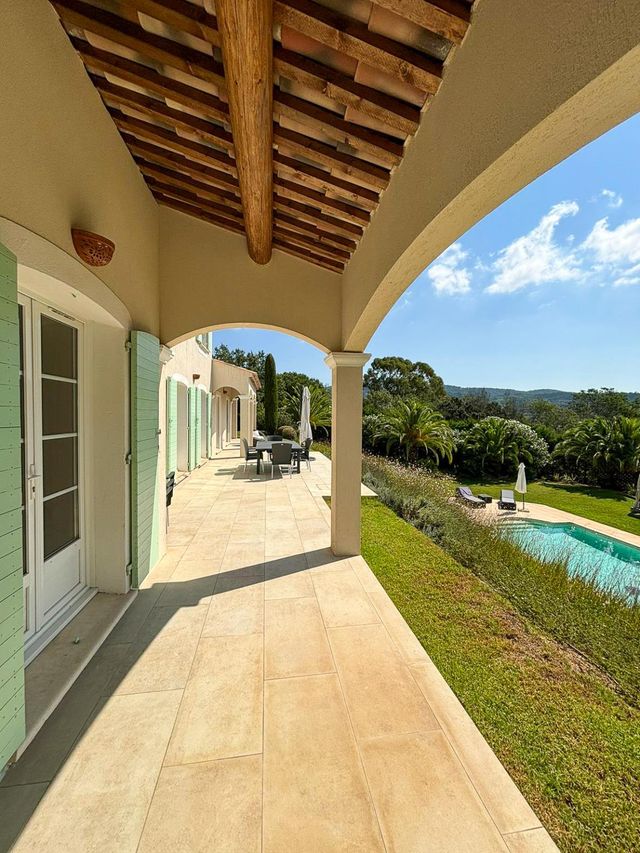 Maison à vendre - 6 pièces - 170 m2 - Gassin - 83 - PROVENCE-ALPES-COTE-D-AZUR