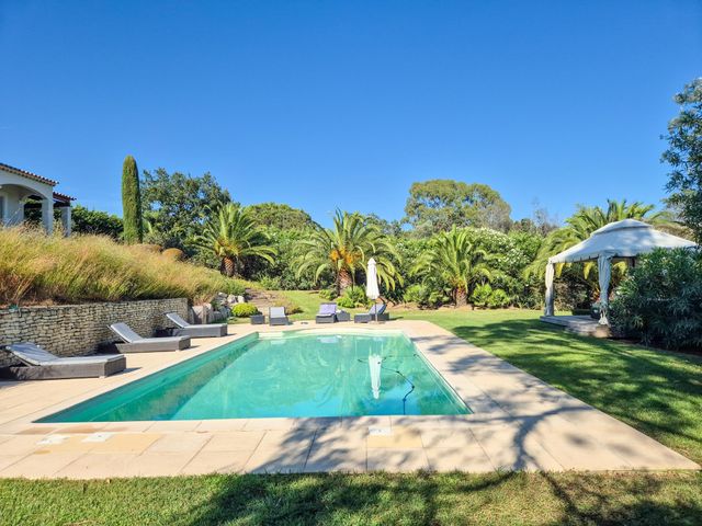 Maison à vendre - 6 pièces - 170 m2 - Gassin - 83 - PROVENCE-ALPES-COTE-D-AZUR