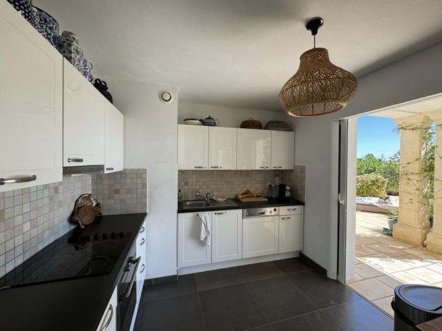 Maison à vendre - 5 pièces - 140 m2 - Cavalaire Sur Mer - 83 - PROVENCE-ALPES-COTE-D-AZUR