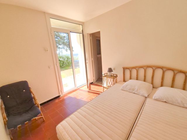 Maison à vendre - 8 pièces - 187 m2 - La Croix Valmer - 83 - PROVENCE-ALPES-COTE-D-AZUR