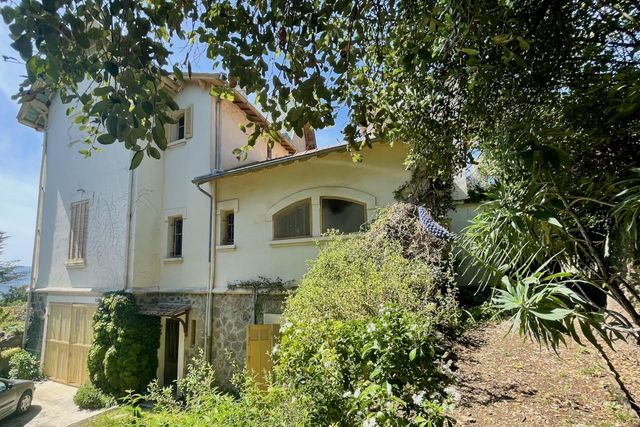 Maison à vendre - 10 pièces - 333,54 m2 - La Croix Valmer - 83 - PROVENCE-ALPES-COTE-D-AZUR