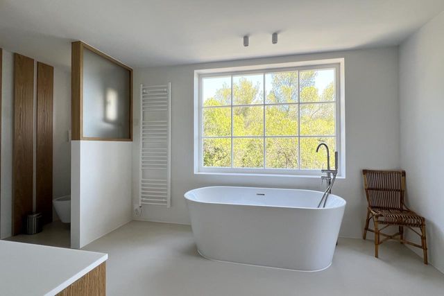 Maison à vendre - 7 pièces - 370 m2 - Cavalaire Sur Mer - 83 - PROVENCE-ALPES-COTE-D-AZUR