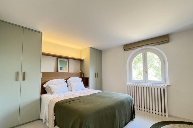 Maison à vendre - 7 pièces - 370 m2 - Cavalaire Sur Mer - 83 - PROVENCE-ALPES-COTE-D-AZUR