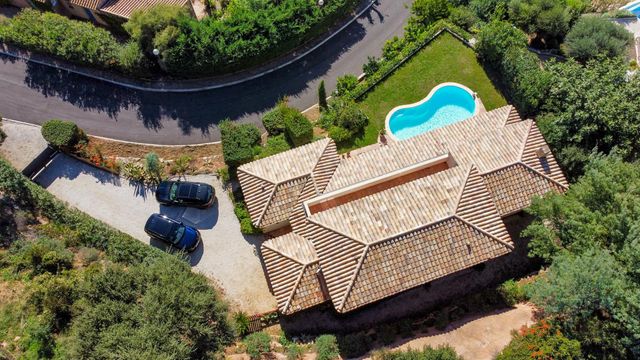 Maison à vendre - 6 pièces - 155 m2 - La Croix Valmer - 83 - PROVENCE-ALPES-COTE-D-AZUR