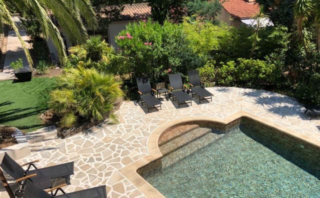 Maison à vendre - 8 pièces - 263 m2 - Cavalaire Sur Mer - 83 - PROVENCE-ALPES-COTE-D-AZUR