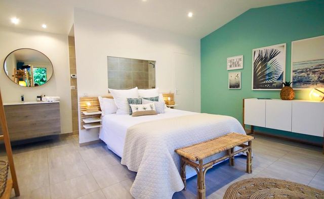 Maison à vendre - 8 pièces - 263 m2 - Cavalaire Sur Mer - 83 - PROVENCE-ALPES-COTE-D-AZUR