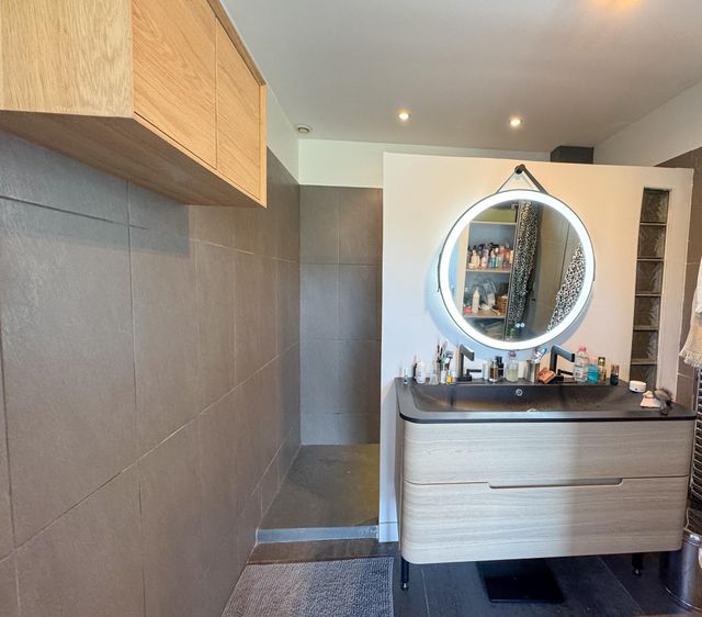 Maison à vendre - 7 pièces - 220 m2 - Cavalaire Sur Mer - 83 - PROVENCE-ALPES-COTE-D-AZUR