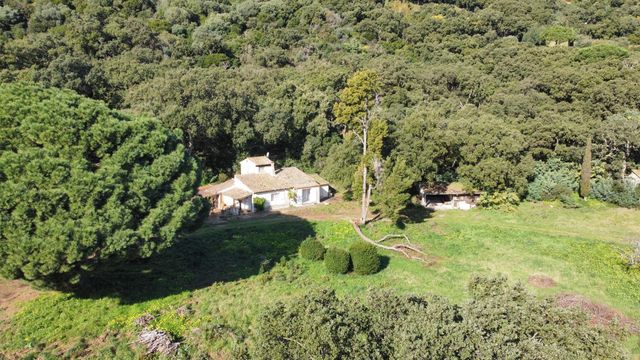 Maison à vendre - 4 pièces - 105 m2 - Cavalaire Sur Mer - 83 - PROVENCE-ALPES-COTE-D-AZUR