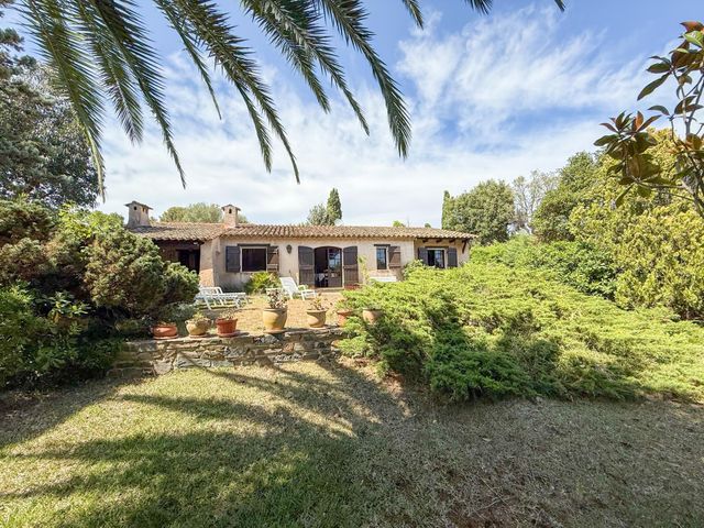 Maison à vendre - 3 pièces - 80 m2 - La Croix Valmer - 83 - PROVENCE-ALPES-COTE-D-AZUR