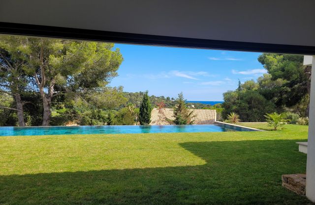 Maison &agrave; vendre - 9 pi&egrave;ces - 350 m2 - La Croix Valmer - 83 - PROVENCE-ALPES-COTE-D-AZUR