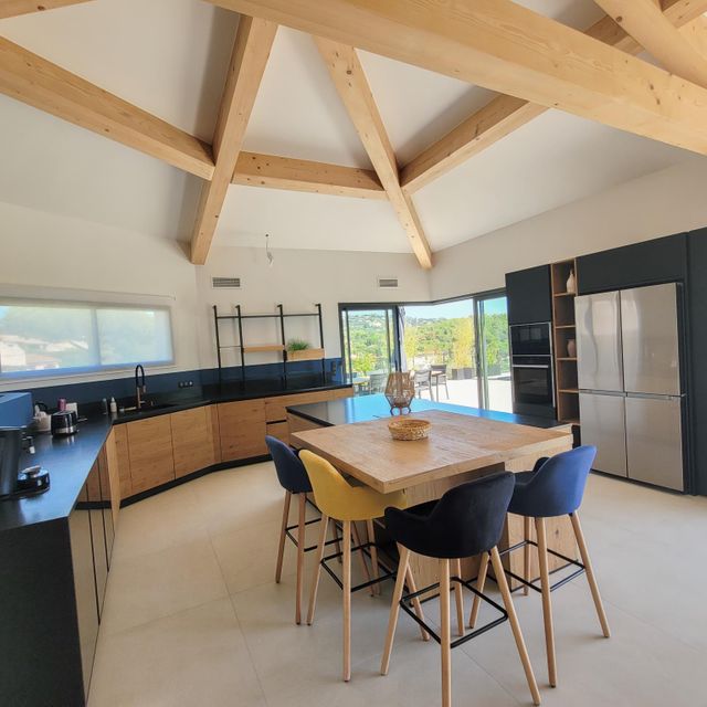 Maison &agrave; vendre - 9 pi&egrave;ces - 350 m2 - La Croix Valmer - 83 - PROVENCE-ALPES-COTE-D-AZUR
