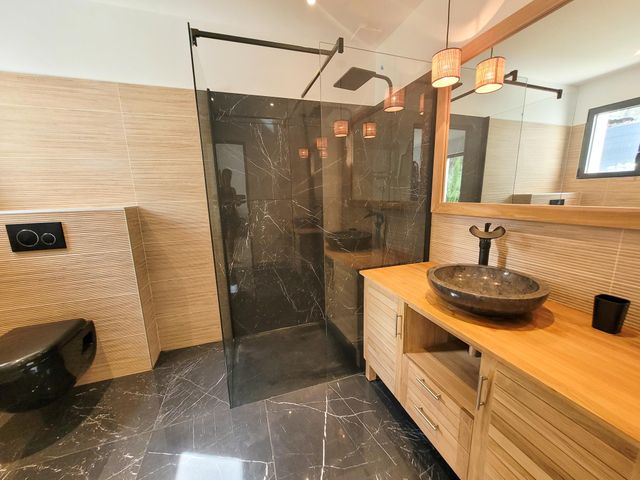 Maison &agrave; vendre - 9 pi&egrave;ces - 350 m2 - La Croix Valmer - 83 - PROVENCE-ALPES-COTE-D-AZUR