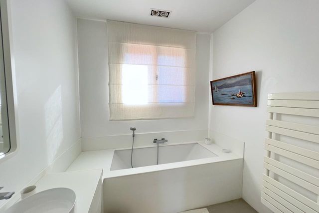 Maison à vendre - 7 pièces - 177 m2 - Grimaud - 83 - PROVENCE-ALPES-COTE-D-AZUR