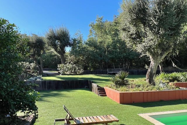 Maison à vendre - 7 pièces - 177 m2 - Grimaud - 83 - PROVENCE-ALPES-COTE-D-AZUR