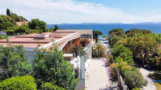 maison - LE LAVANDOU - 83