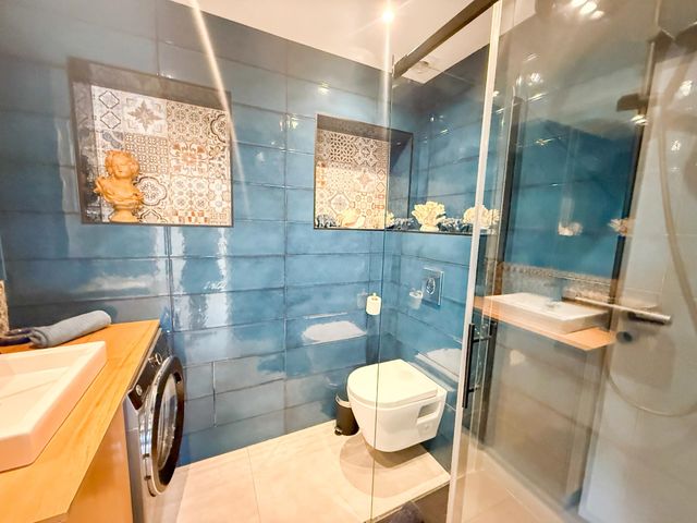 Maison à vendre - 7 pièces - 190 m2 - La Croix Valmer - 83 - PROVENCE-ALPES-COTE-D-AZUR