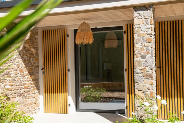 Maison à vendre - 5 pièces - 140 m2 - La Croix Valmer - 83 - PROVENCE-ALPES-COTE-D-AZUR