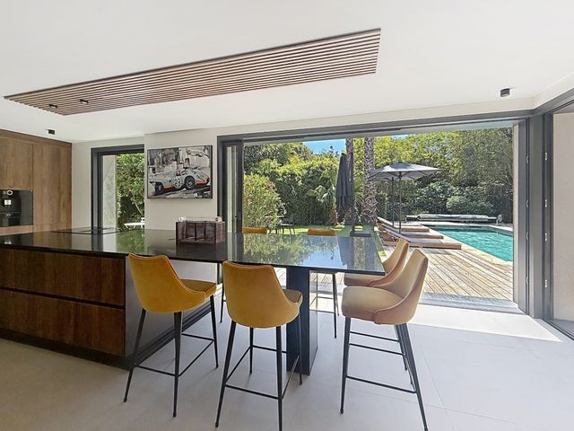 Maison &agrave; vendre - 5 pi&egrave;ces - 140 m2 - La Croix Valmer - 83 - PROVENCE-ALPES-COTE-D-AZUR