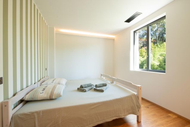 Maison à vendre - 5 pièces - 140 m2 - La Croix Valmer - 83 - PROVENCE-ALPES-COTE-D-AZUR