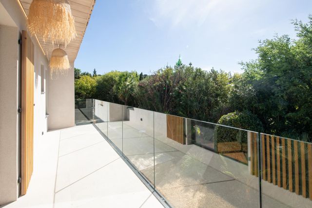 Maison à vendre - 5 pièces - 140 m2 - La Croix Valmer - 83 - PROVENCE-ALPES-COTE-D-AZUR